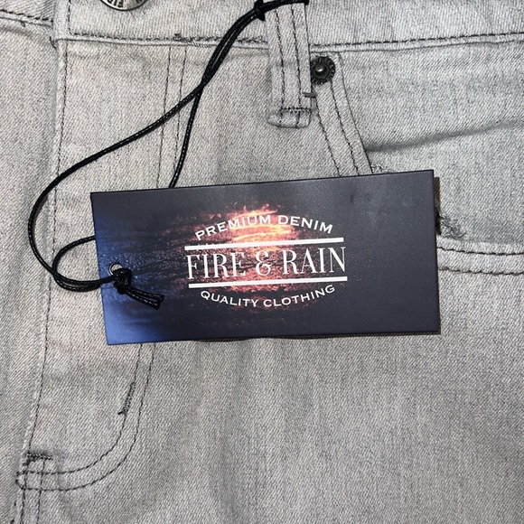 Fire and rain slim fit jeans. 34x32. NWT - Picture 3 of 5